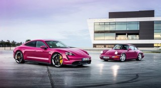 Porsche Taycan 2022 mang màu sắc mới lạ, có thể đỗ xe không cần người lái